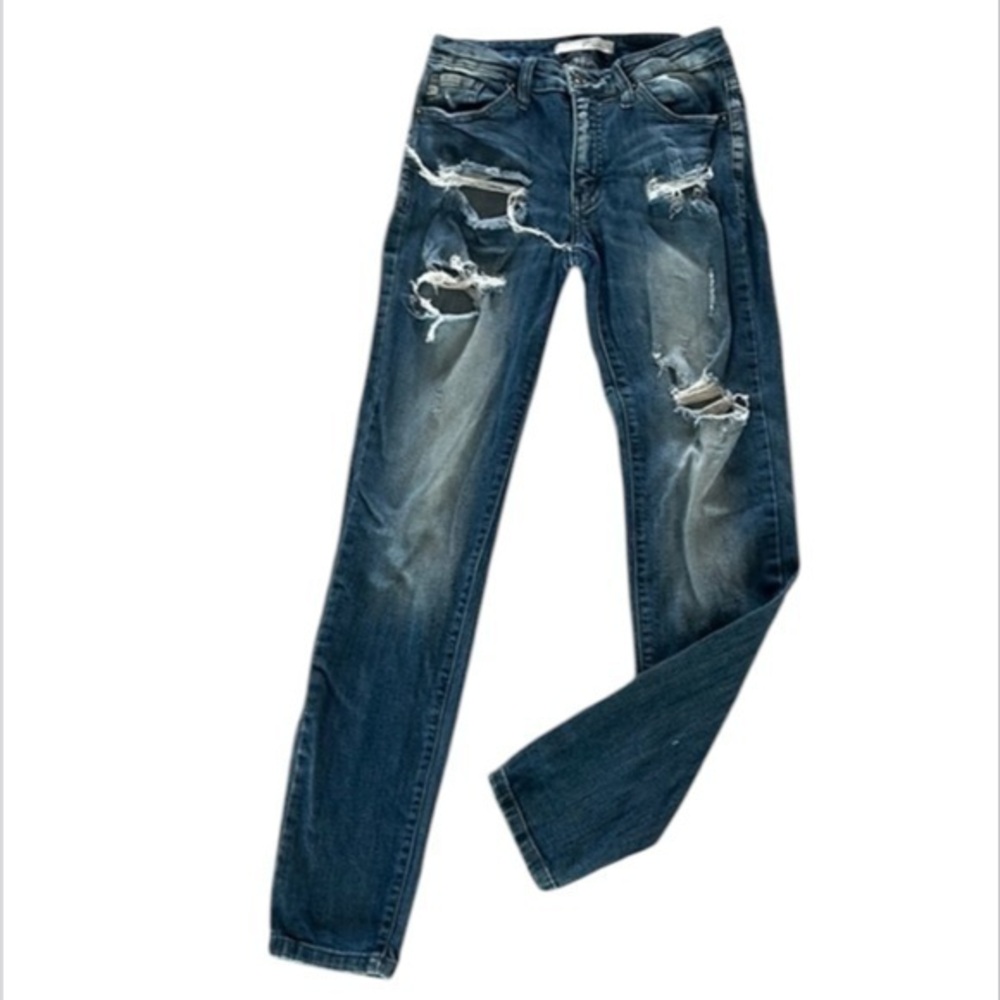 KanCan skinny jeans torn ripped size 26